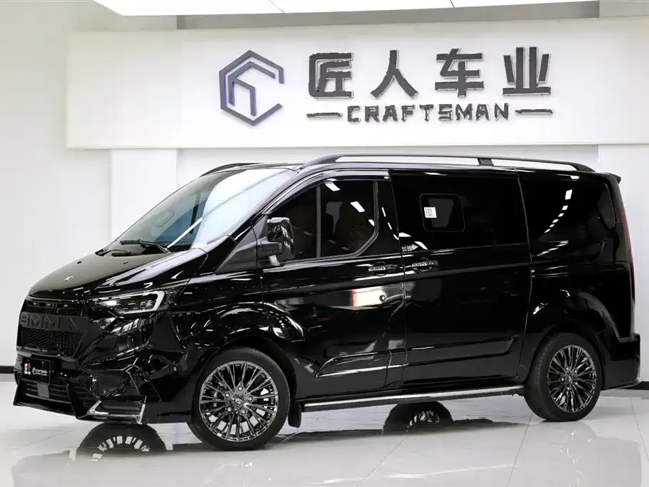 Ford Tourneo — фото 5