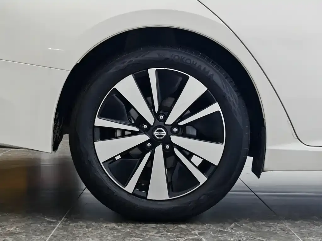 Nissan Teana 2022 из CN, фото 10
