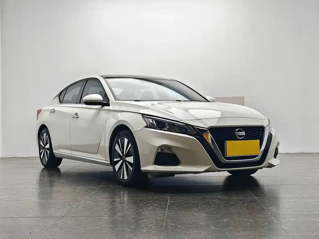 Nissan Teana 2022 из CN, фото 2
