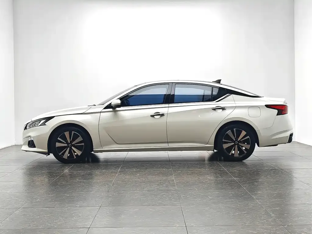 Nissan Teana 2022 из CN, фото 9