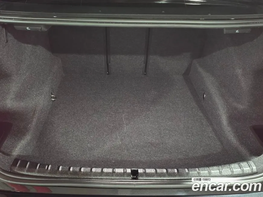 BMW 5-Series 2023 из KR, фото 7