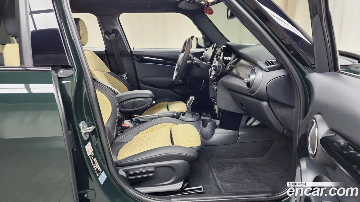 Mini Cooper 2023 из KR, фото 10