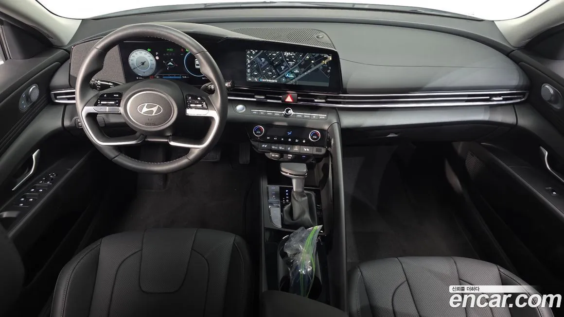 Hyundai AVANTE — фото 7