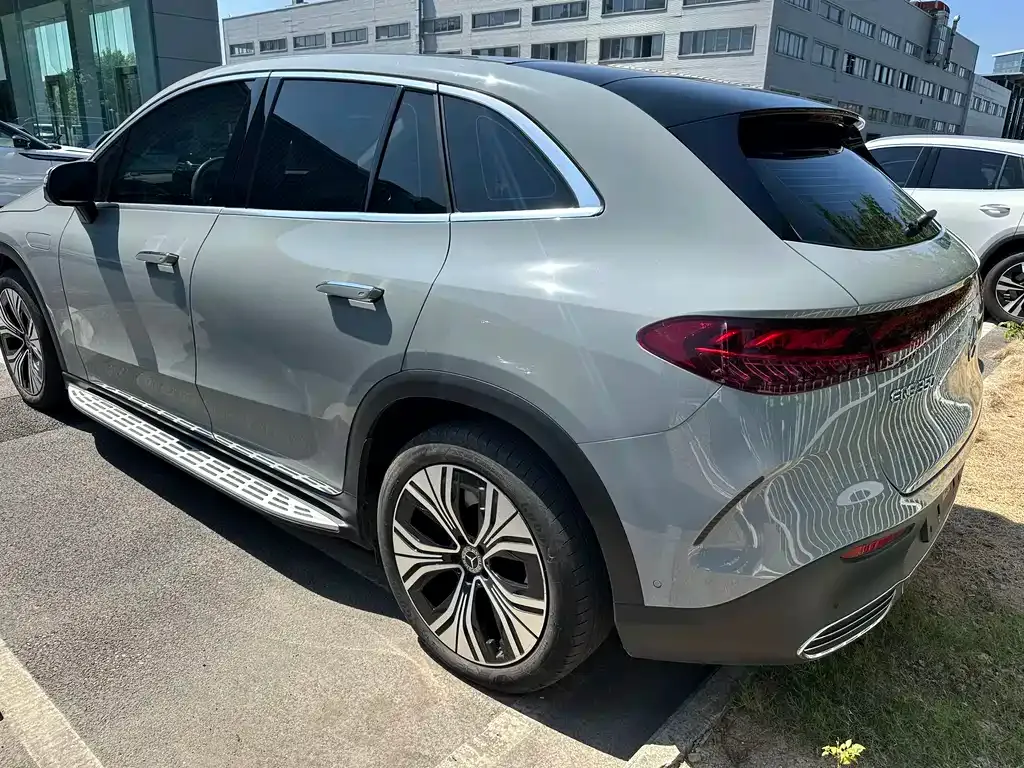 Mercedes-Benz EQE SUV 2023 из CN, фото 5