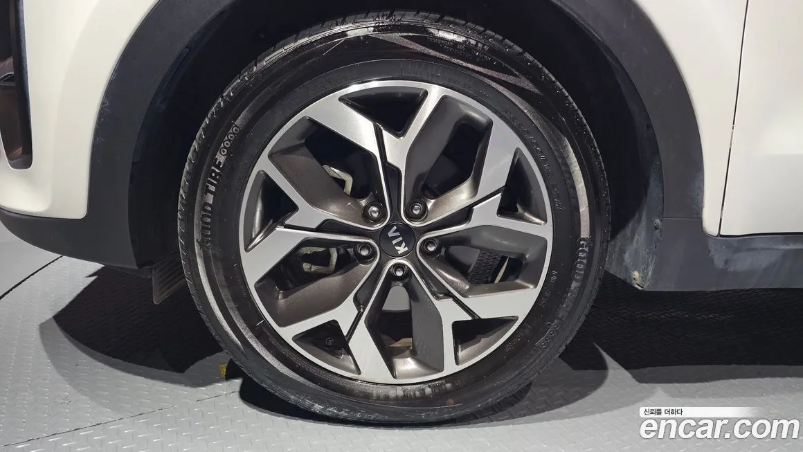 Kia Sportage — фото 5