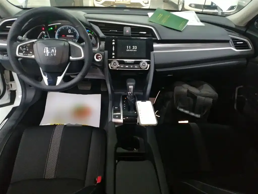 Honda Civic — фото 10