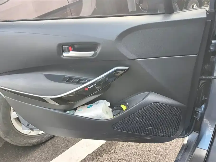 Toyota Corolla 2021 из CN, фото 7