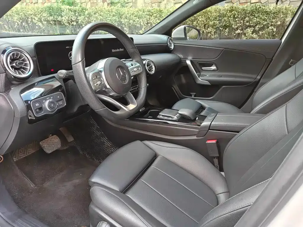 Mercedes-Benz A-Class 2022 из CN, фото 4