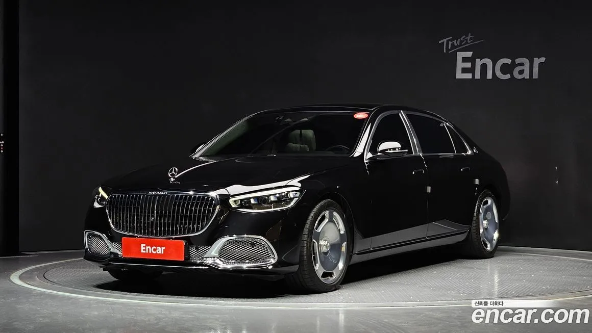 Mercedes-Benz S-Class — фото 1