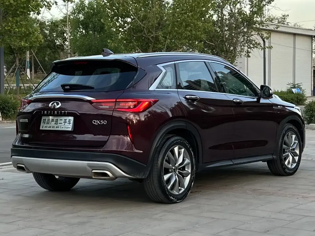 Infiniti QX50 — фото 4