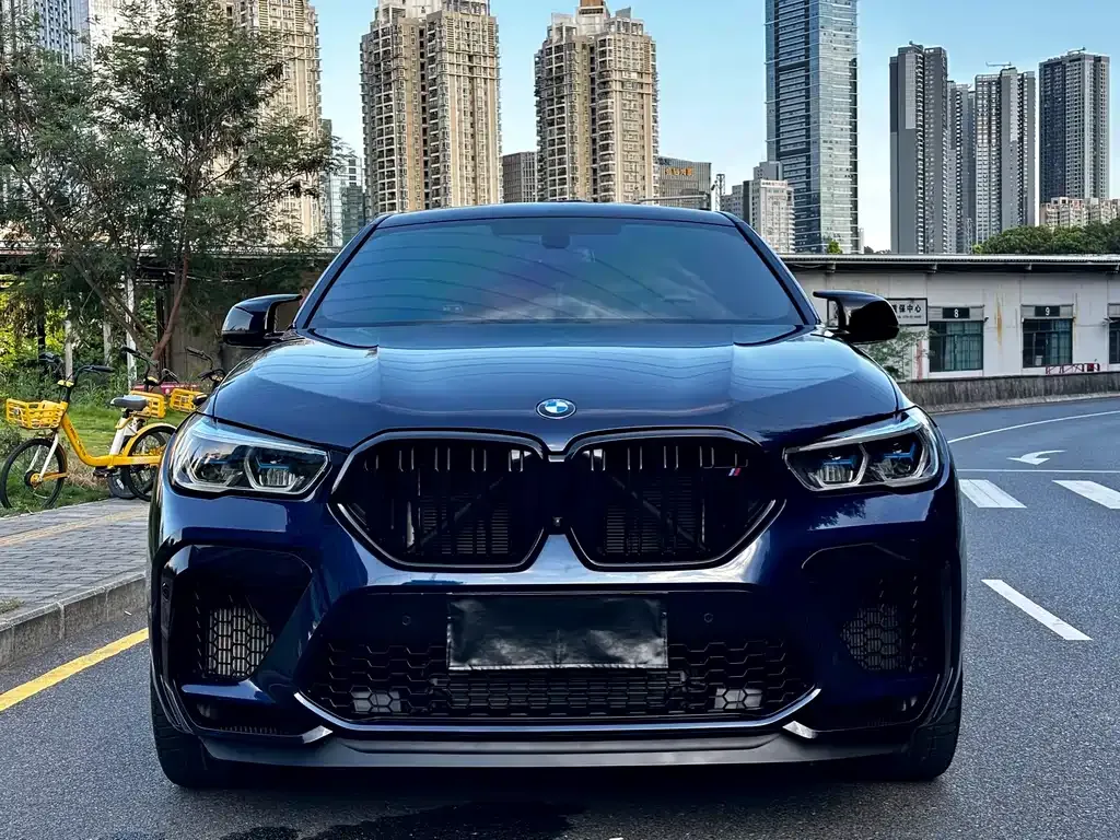 BMW X6 M 2023 из CN, фото 2