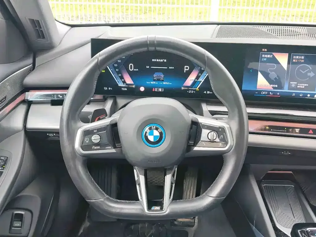 BMW i5 — фото 3