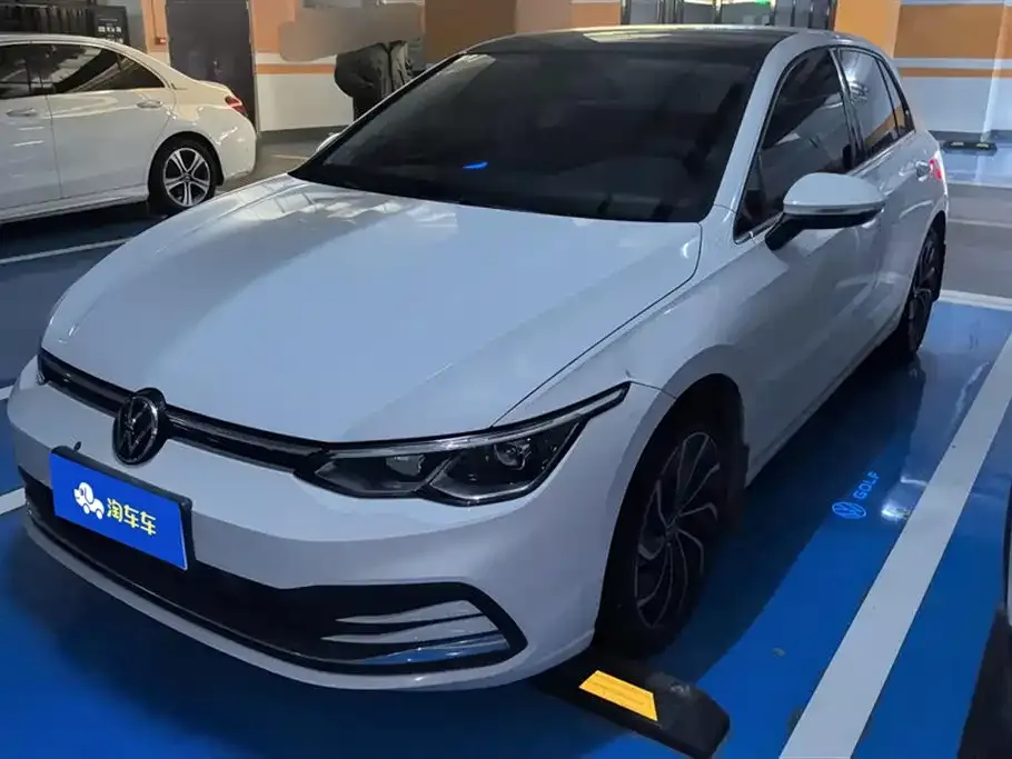 Volkswagen Golf 2021 из CN, фото 1