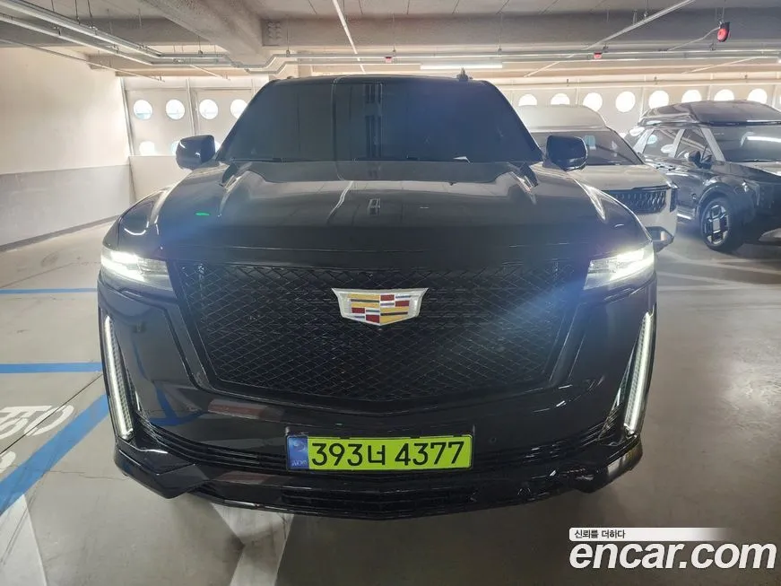 Cadillac Escalade 2023 из KR, фото 3