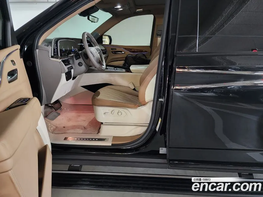 Cadillac Escalade 2023 из KR, фото 7