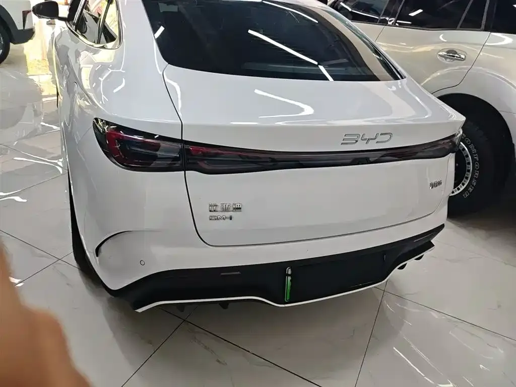 BYD Seal 06 NEV — фото 6