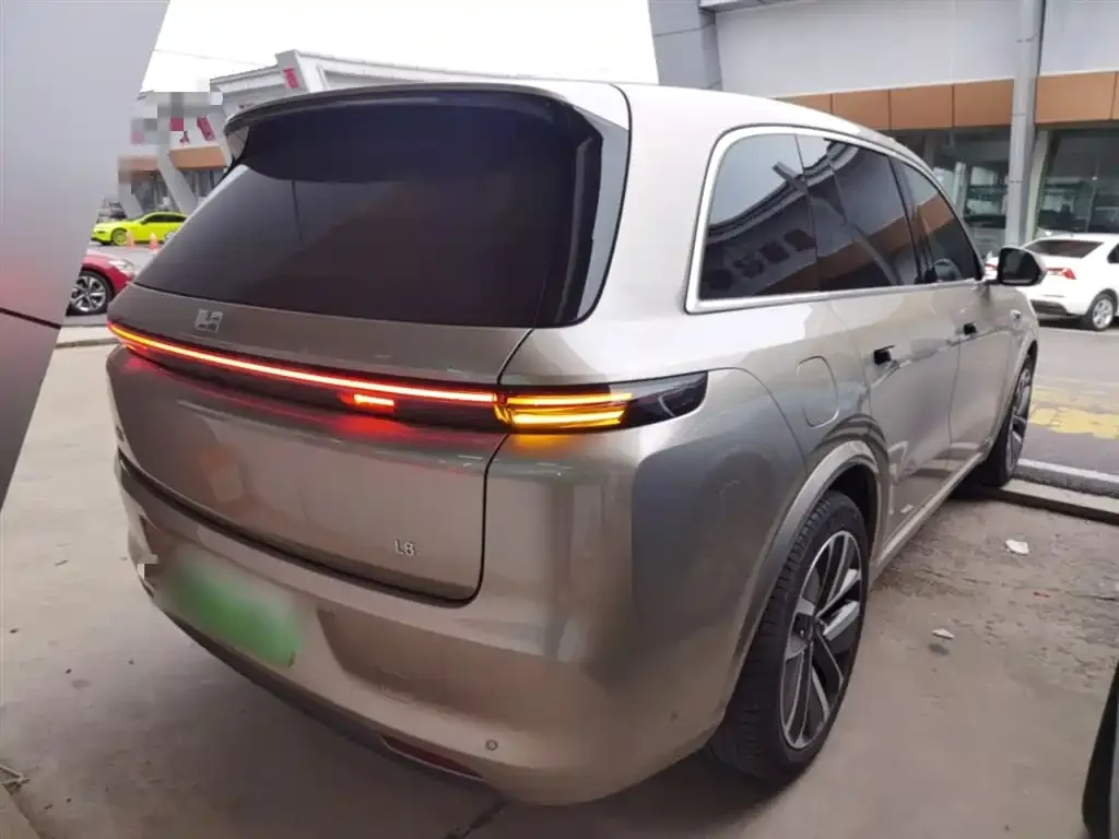 Li Auto L8 2024 из CN, фото 7