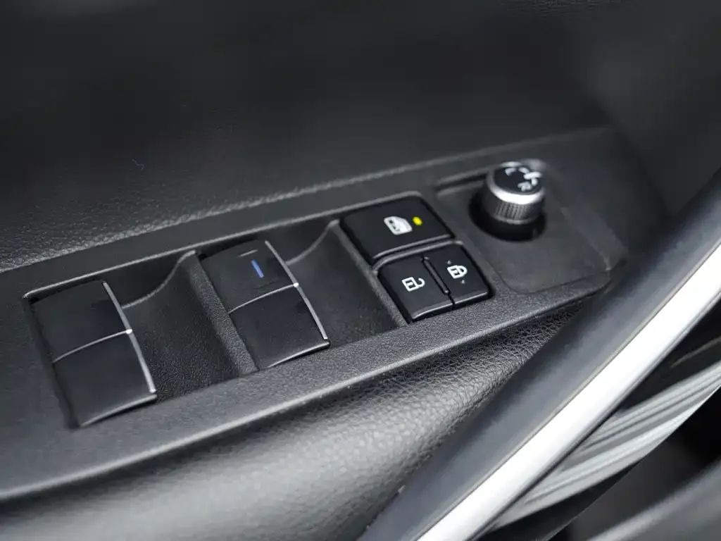 Toyota Levin — фото 10