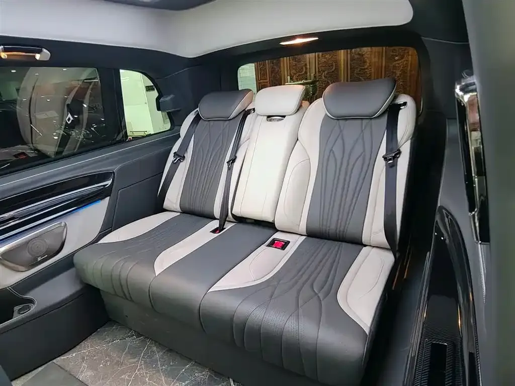 Mercedes-Benz Vito 2023 из CN, фото 9