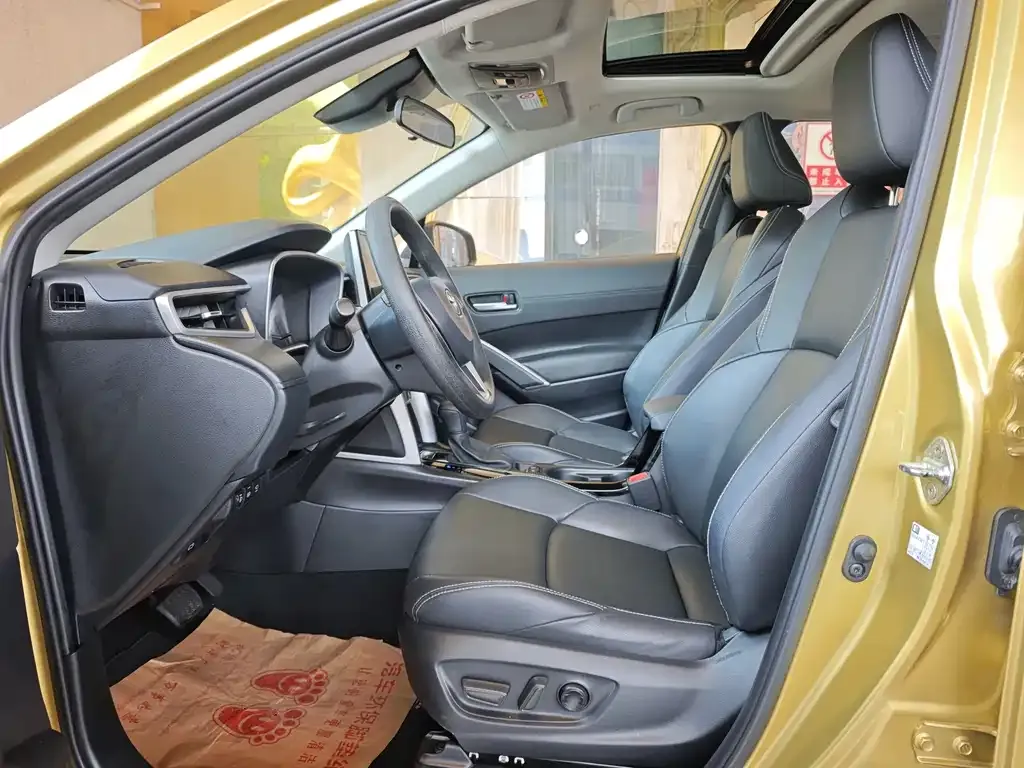 Toyota Frontlander 2022 из CN, фото 7