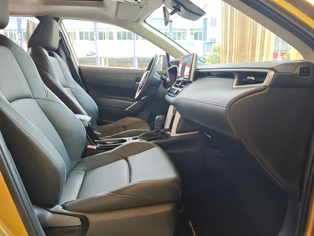 Toyota Frontlander 2022 из CN, фото 9