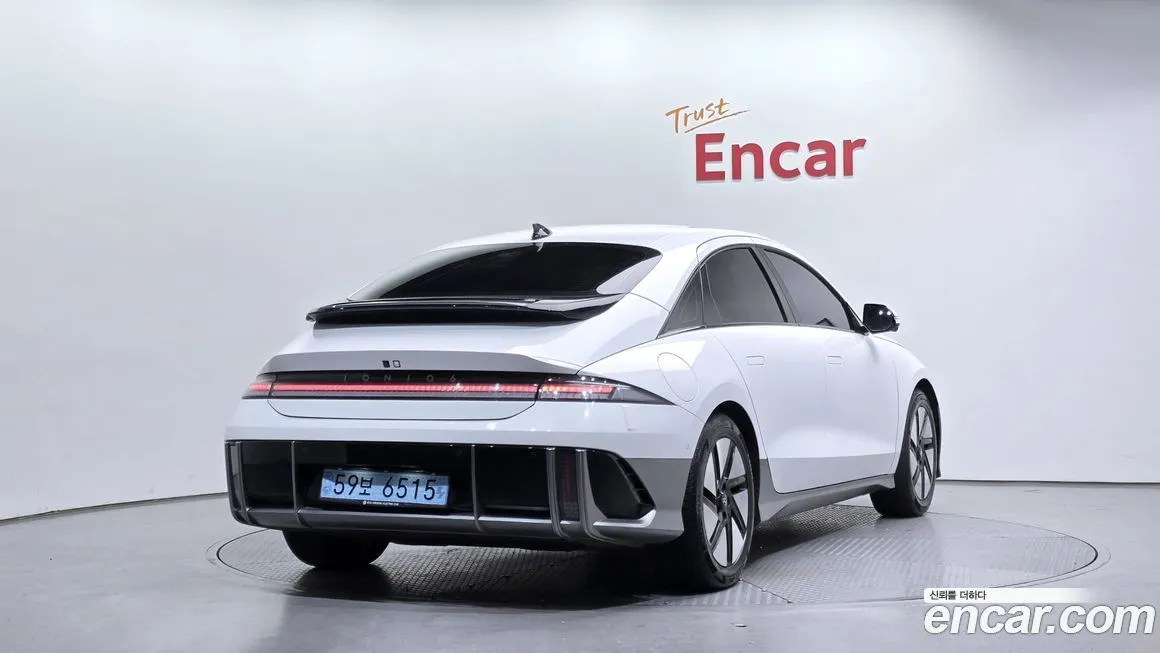 Hyundai Ioniq6 — фото 2