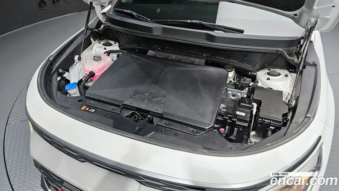 [object Object] Niro 2023 из KR, фото 6