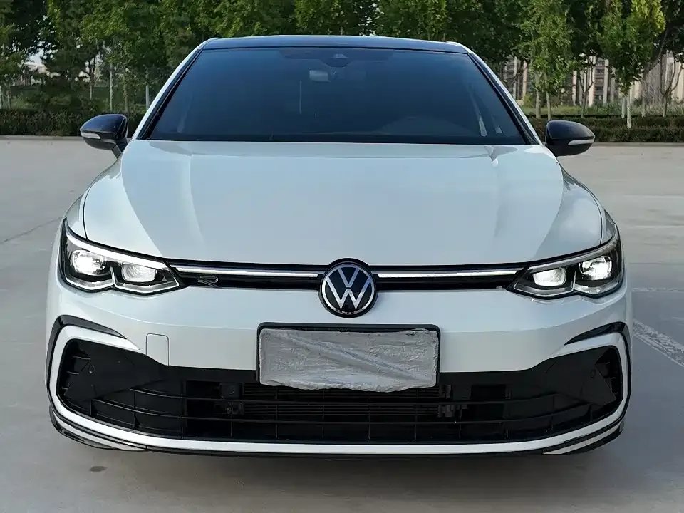 Volkswagen Golf 2022 из CN, фото 2