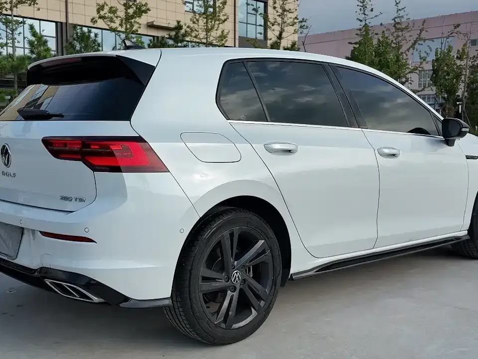 Volkswagen Golf 2022 из CN, фото 4