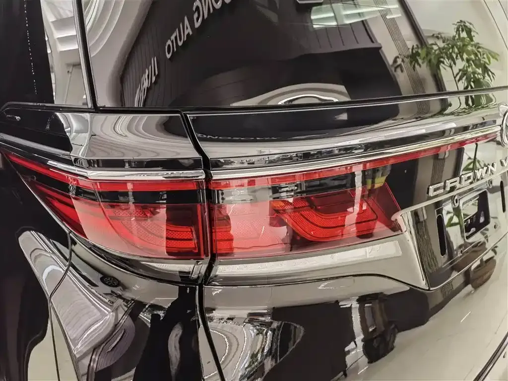 Toyota Vellfire 2024 из CN, фото 6
