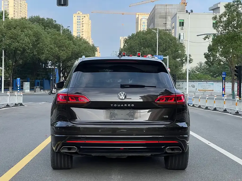Volkswagen Touareg 2021 из CN, фото 5