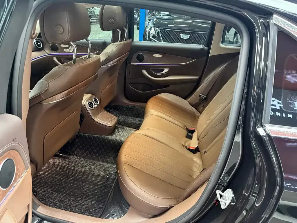 Mercedes-Benz E-Class 2022 из CN, фото 10