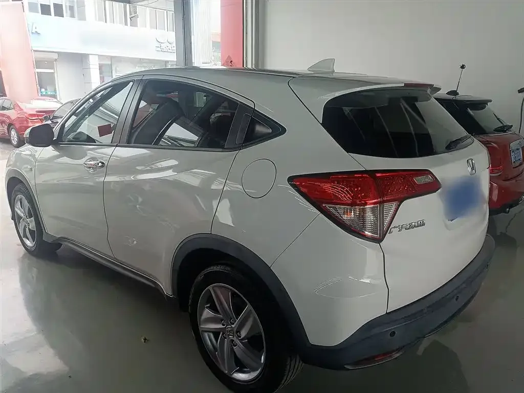 Honda Vezel 2022 из CN, фото 5