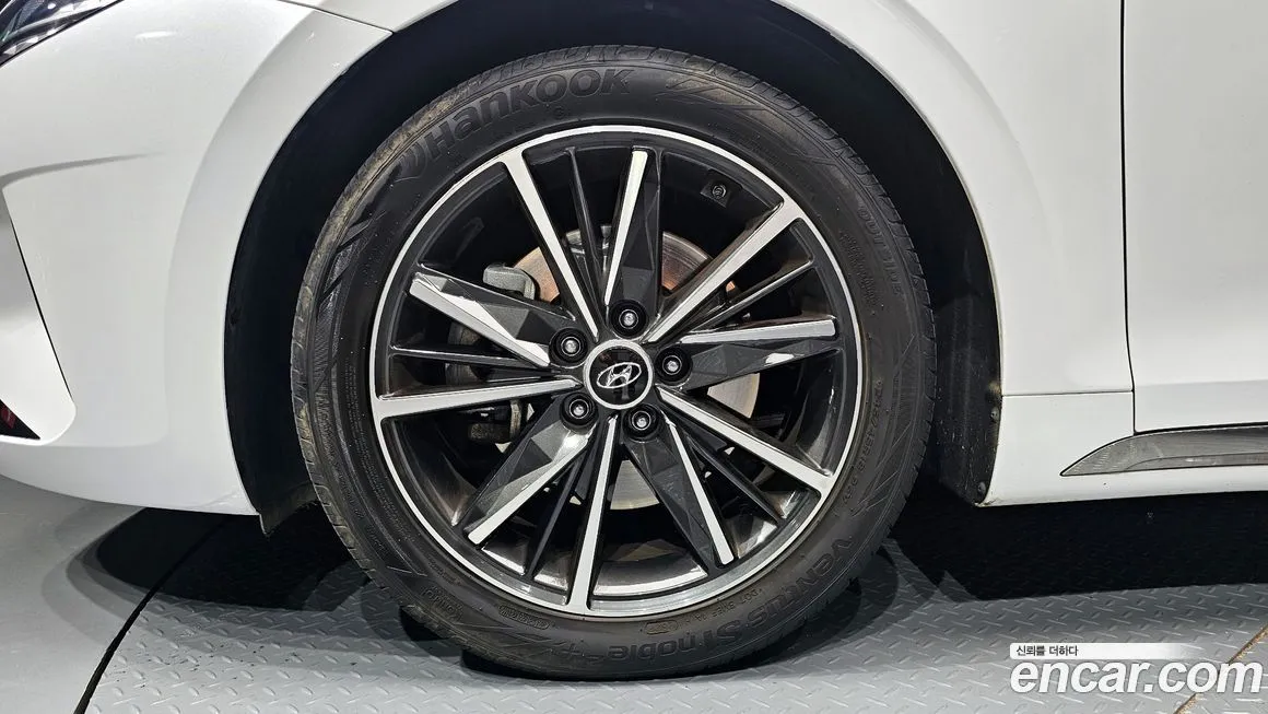 Hyundai Grandeur 2023 из KR, фото 5
