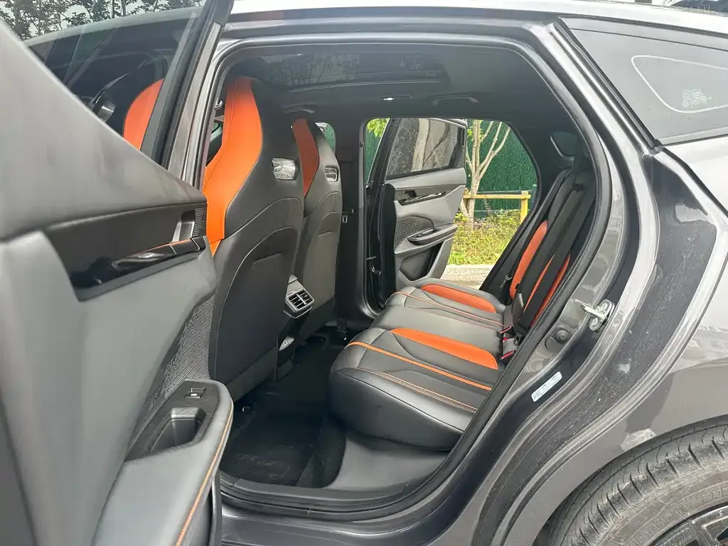 Changan UNI-V 2024 из CN, фото 10