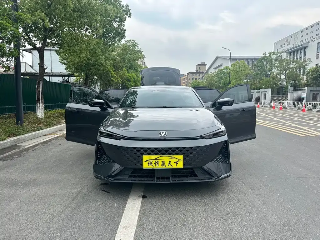 Changan UNI-V 2024 из CN, фото 8