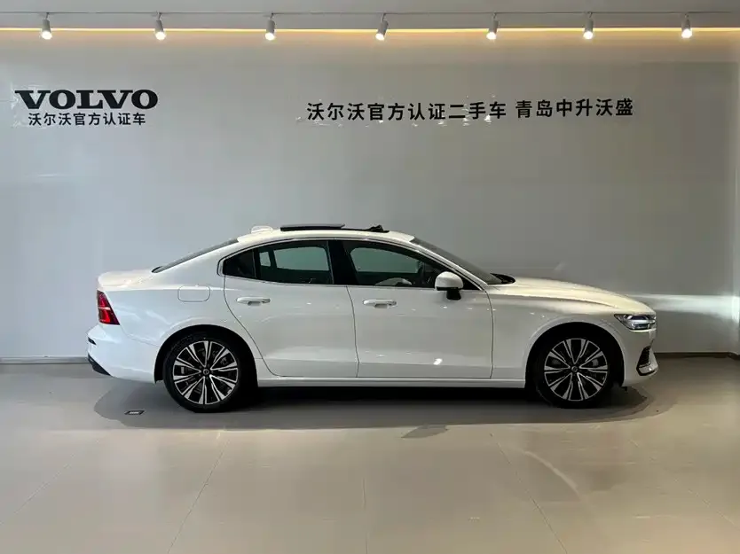 Volvo S60 — фото 3