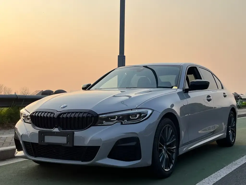BMW 3 Series — фото 1