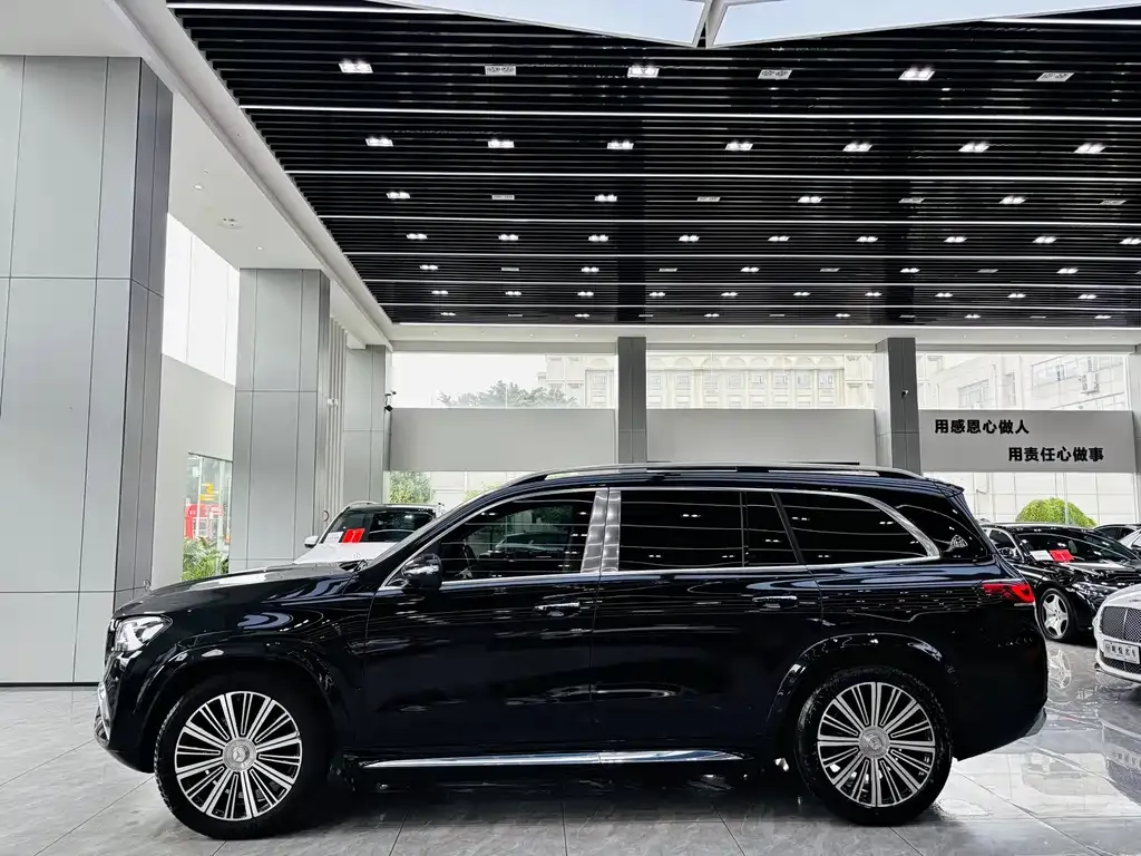 Mercedes-Benz GLS 2023 из CN, фото 4