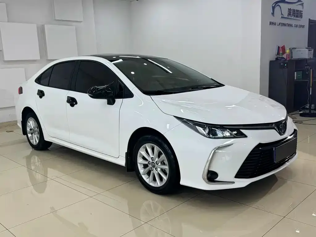 Toyota Corolla 2021 из CN, фото 3