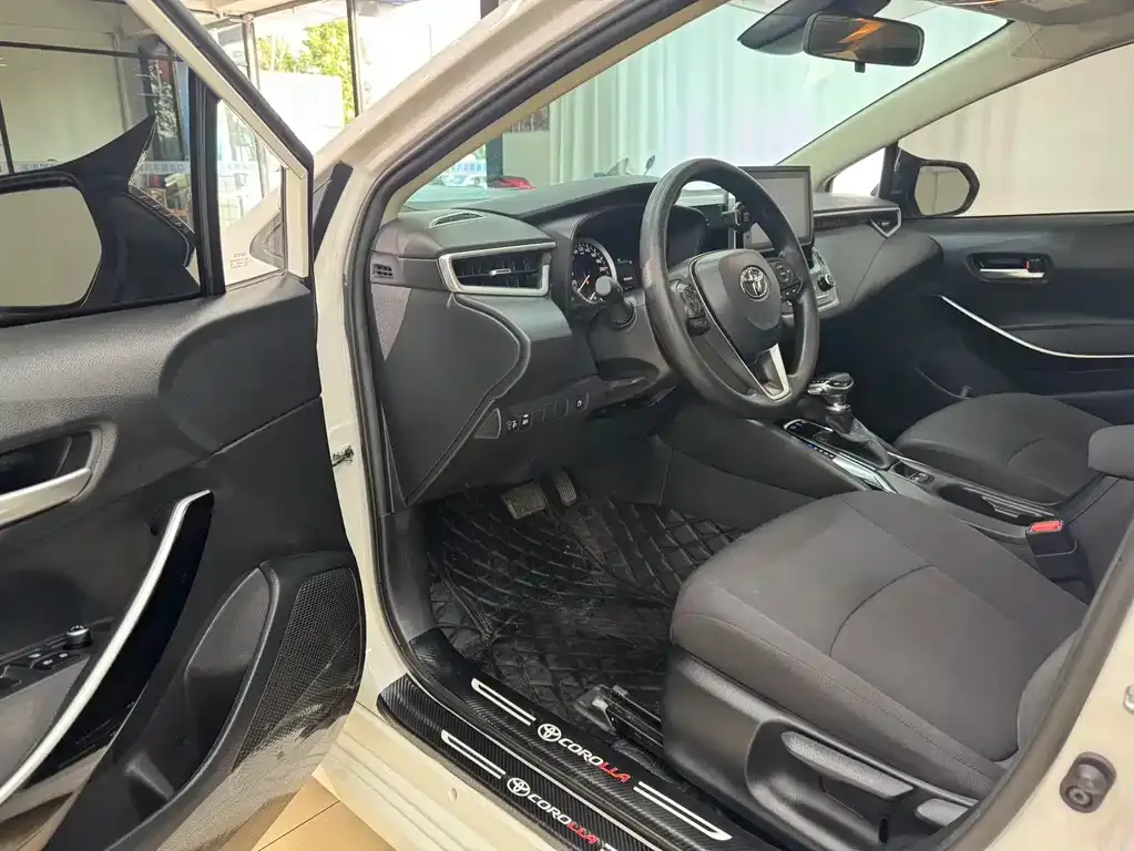 Toyota Corolla 2021 из CN, фото 7