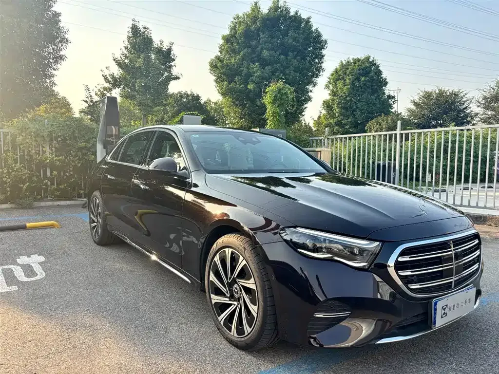 Mercedes-Benz E-Class 2023 из CN, фото 2