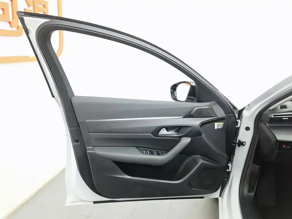 Peugeot 508 2024 из CN, фото 8