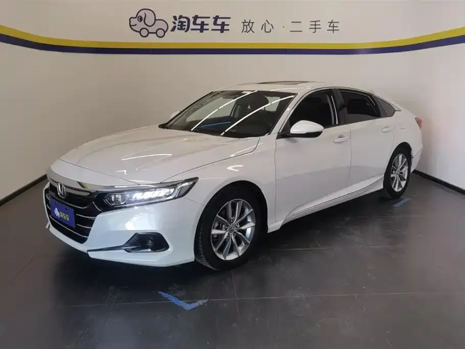 Honda Accord — фото 1