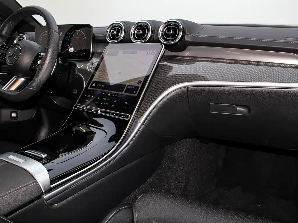 [object Object] C-Class 2022 из CN, фото 6