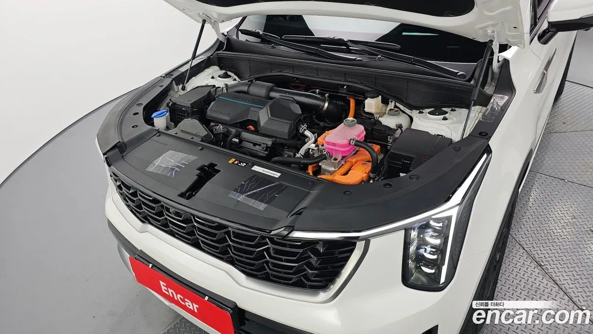 Kia Sorento — фото 6