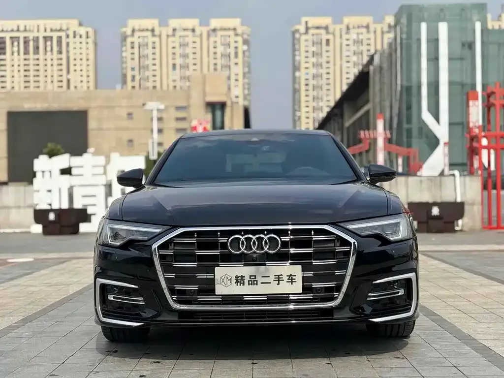 Audi A6L — фото 2