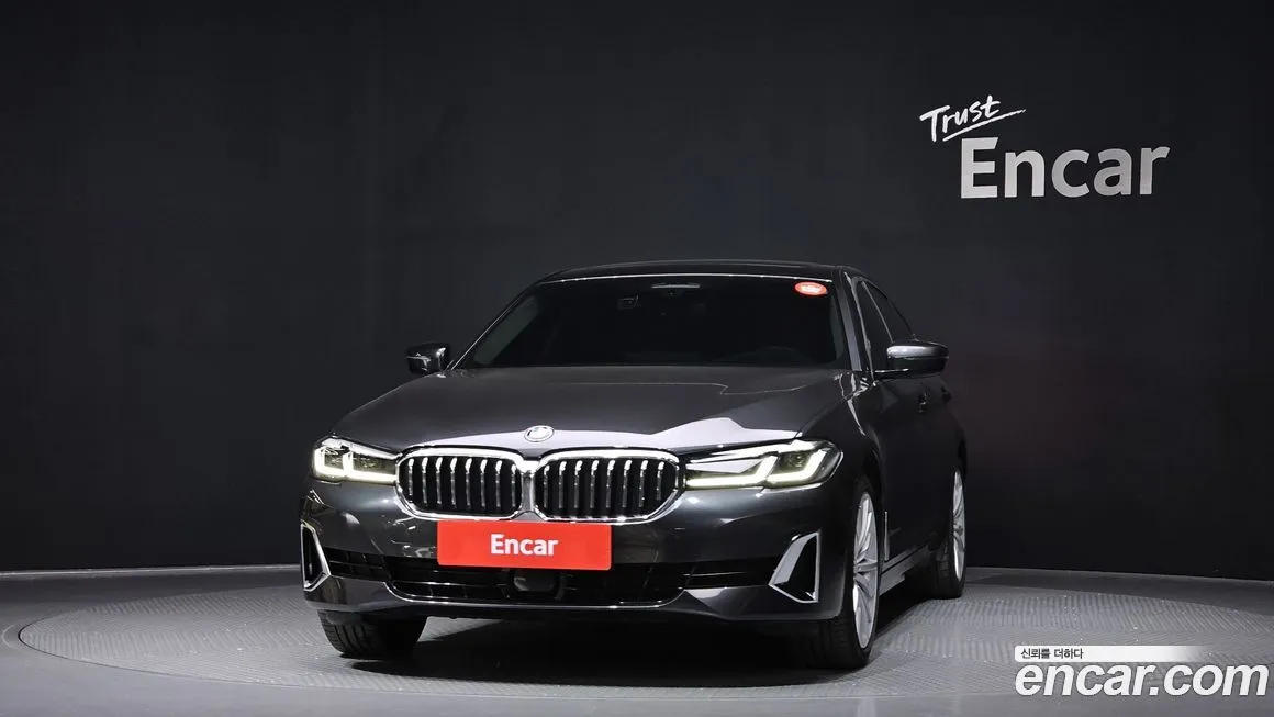 BMW 5-Series 2023 из KR, фото 3