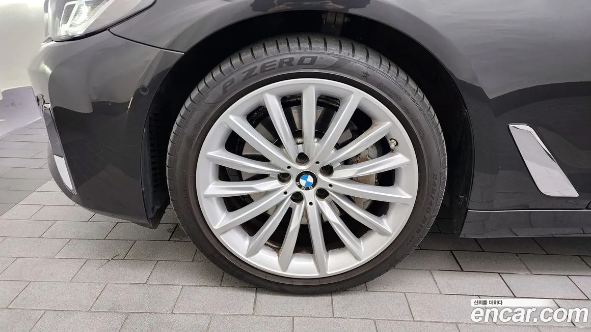 BMW 5-Series 2023 из KR, фото 5