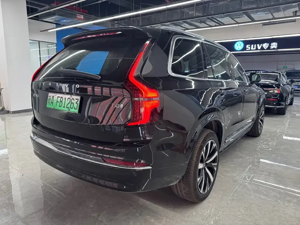 Volvo XC90 PHEV 2025 из CN, фото 8